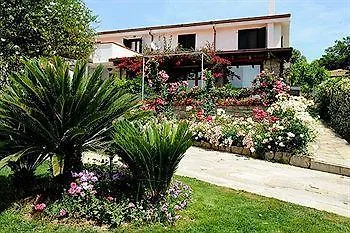 Il Giardino Di Valentina Gasthuis 2*
